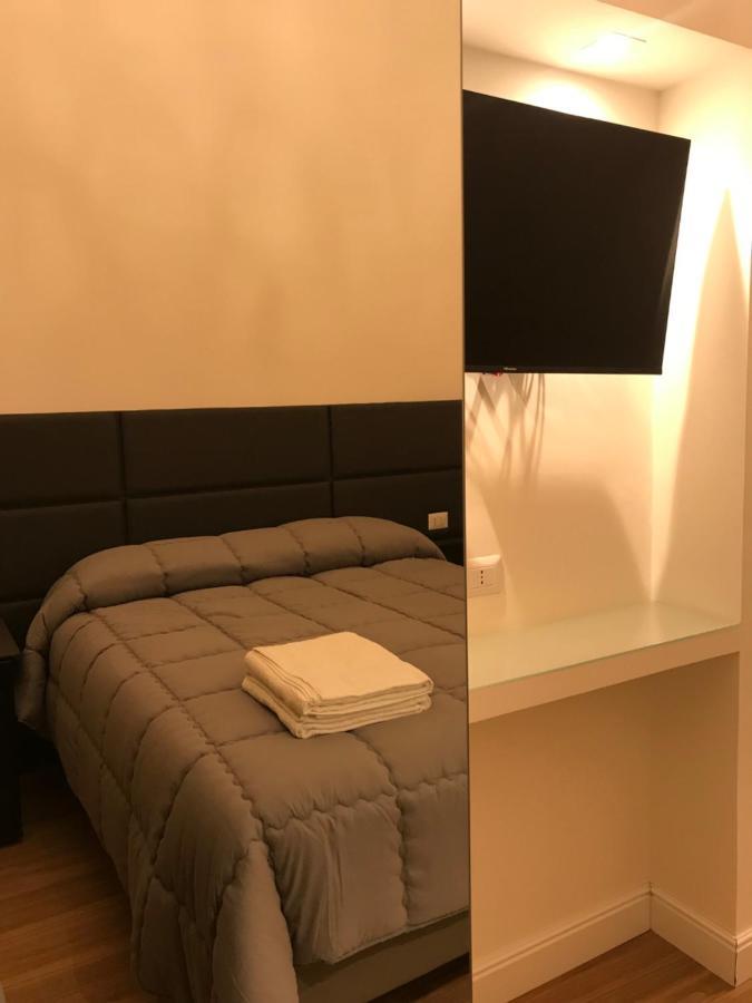 Motta Palace Apartments & Rooms Motta SantʼAnastasia エクステリア 写真