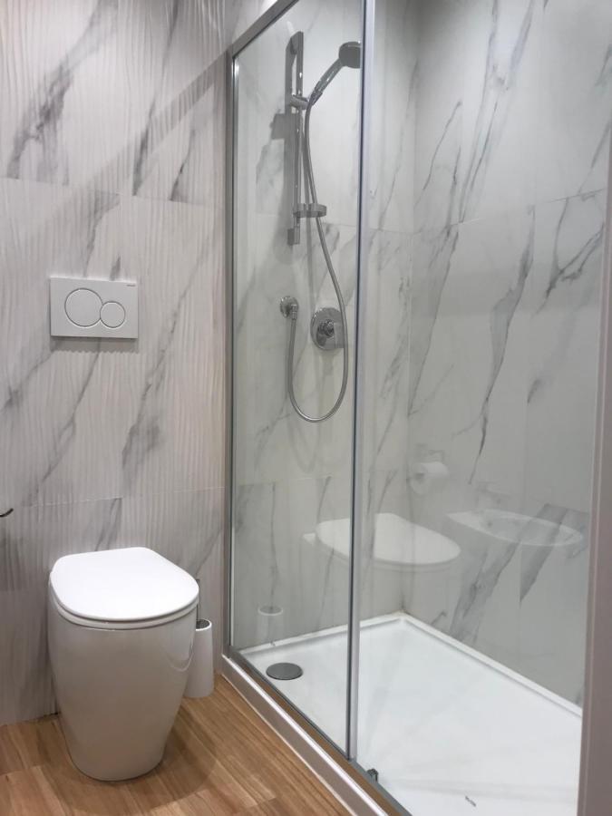 Motta Palace Apartments & Rooms Motta SantʼAnastasia エクステリア 写真