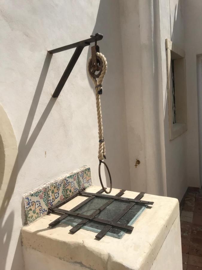 Motta Palace Apartments & Rooms Motta SantʼAnastasia エクステリア 写真